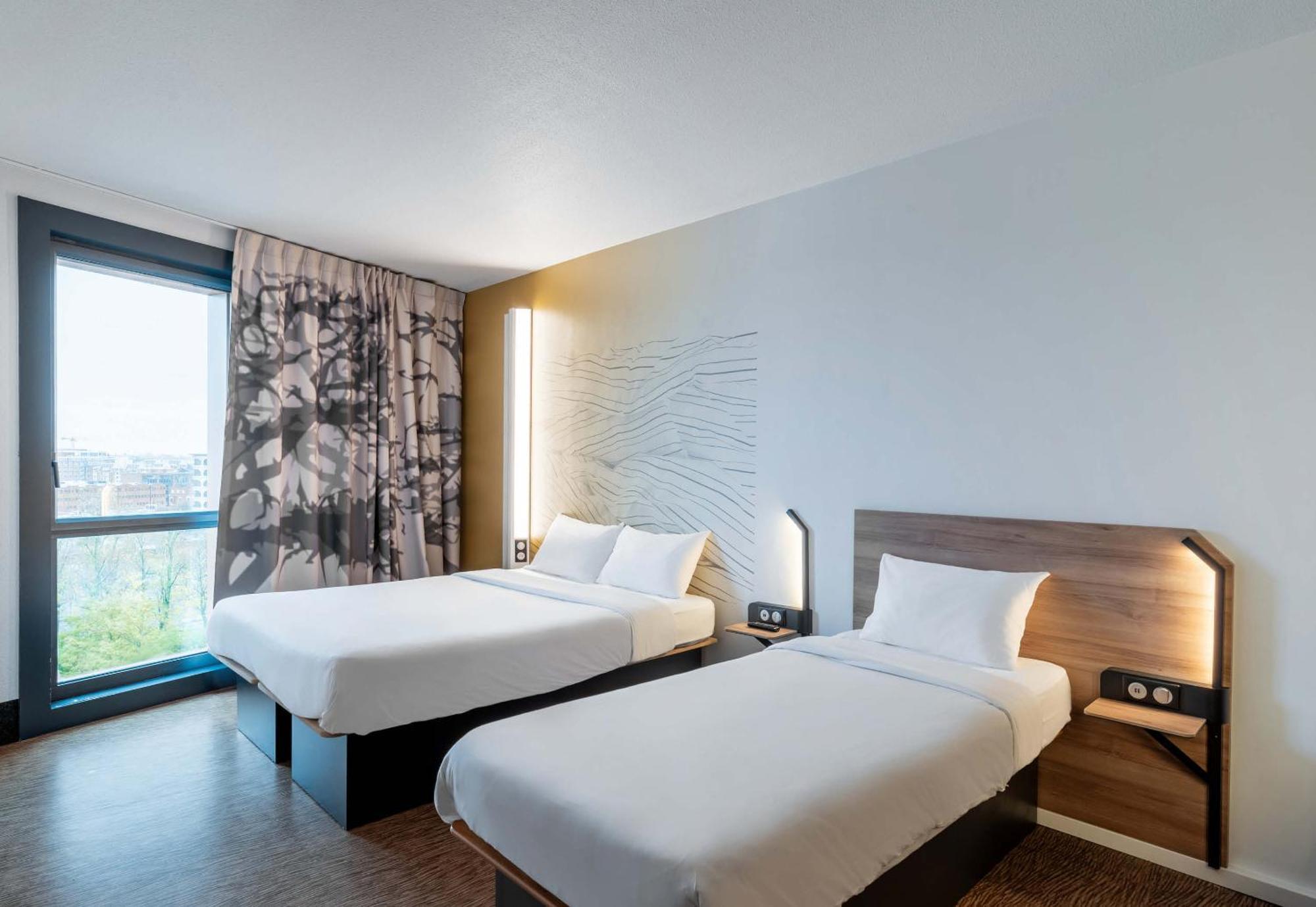 B&B Hotel Lille Grand Stade Villeneuve-d'Ascq Ngoại thất bức ảnh