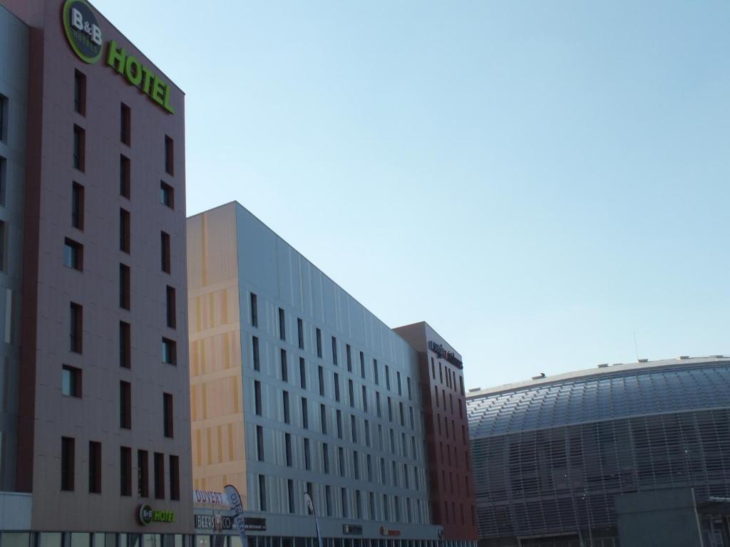 B&B Hotel Lille Grand Stade Villeneuve-d'Ascq Ngoại thất bức ảnh
