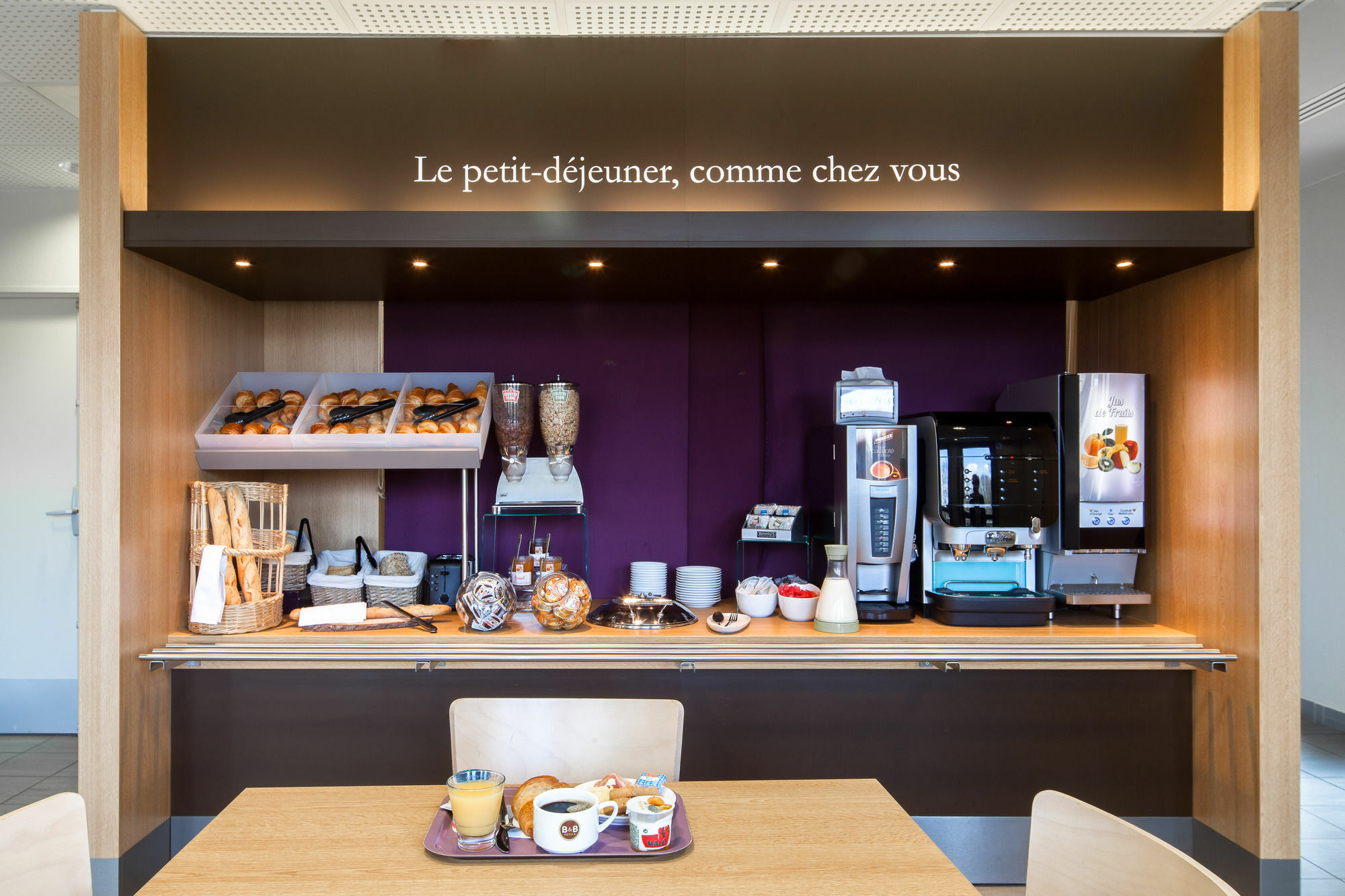 B&B Hotel Lille Grand Stade Villeneuve-d'Ascq Ngoại thất bức ảnh